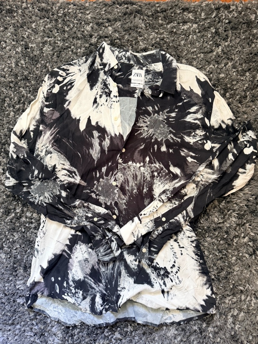 Zara Black and White Abstract Button-Up Blouse